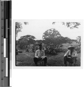 Two crowned heads, East Africa, 1935