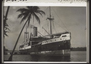 A steamer in the harbour of Kotawaringin (the Singapore-Bandjermasin Line