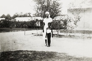 Adeline & little liver abscess case, Nigeria, ca.1935