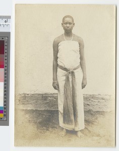 Portrait of a young woman, Blantyre, Malawi, ca.1910