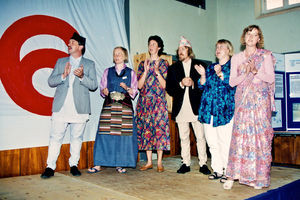 DSM Annual Meeting in Vejen, 1996. Former missionaries in Nepal singing a Nepali hymn. From the