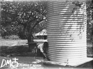 Construction of a water tank, Ricatla, Mozambique, ca. 1924