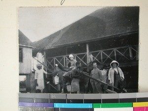 Anders Andersen together with visitors at the mission station, Manja, Madagascar, 1926(?)