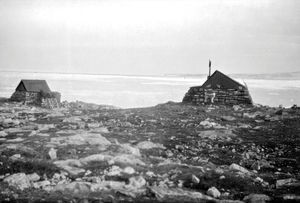 Bopladsen ved Kap Tobin (Scoresby Sunds forpost), Grønland 1930