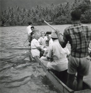 Arrival of the canoe to Tevaitoa, on Raiatea island