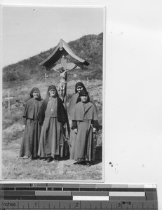 Maryknoll Sisters at the cemetery at Hebei, China, 1938