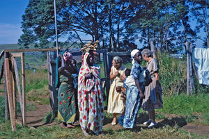 Tanganyika (fra 1964 Tanzania). Kvinder i Ndolage, Kagera region