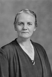 Missionary Anna Boeg Madsen worked in Siuyen 1920-1946