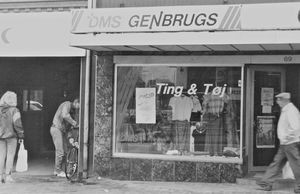 DMS Genbrugs "Ting og Tøj" i Odense, 1988