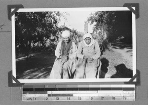 Two old women, Mamre, South Africa, 1934