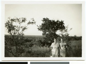 Two young European women, Hebron, South Africa, 1937