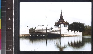 Palace and moat at Mandalay, Myanmar, s.d