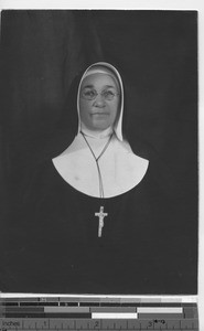 Sr. Mary Elise of Indiana at Kaifeng, China