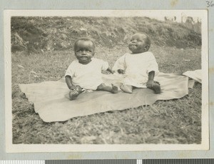 Two infant children, Chogoria, Kenya, ca.1940