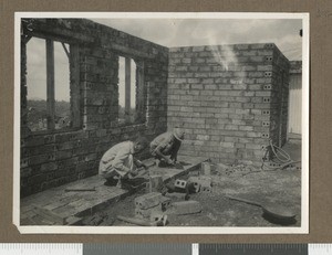 Construction on the hospital, Chogoria, Kenya, 1925