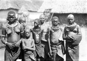 Women and girls of Mount Meru, Tanzania, 1906