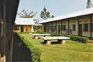 ELCT, Nordveststiftet, Tanzania. Fra Mugeza Døveskole, Bukoba, 1997. Skolen er startet i 1981. DMS missionær Ann-Karina Baun Christensen var udsendt til skolen, 1996-99