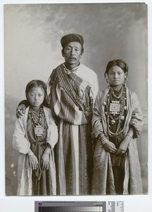 Lepcha family, Darjeeling, Eastern Himalayas, ca.1888-1929