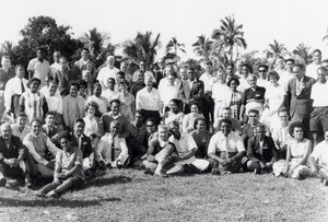 Assembly of the Pacific conference of Churches in Chepenehe, 1966 : a group portrait