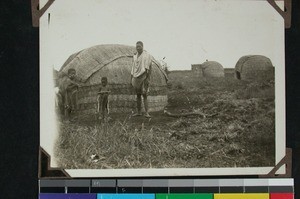 View of a kraal, South Africa, (s.d.)