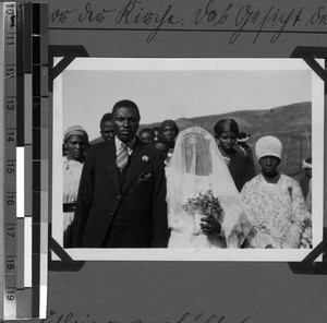 Close-up view of the young couple, Baziya, South Africa East, 1935