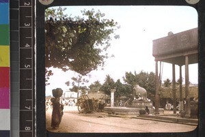 City street, India, 1924