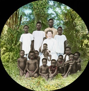 Mrs Stannard with boys and baby, Congo, ca. 1900-1915