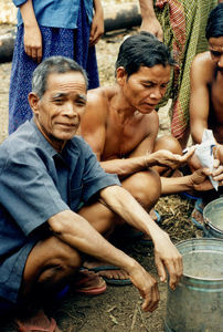 Landsbyformand Thanboen, Mekong, 2001