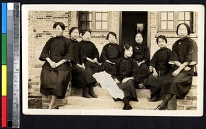 Female university students, Chengdu, China, ca. 1925