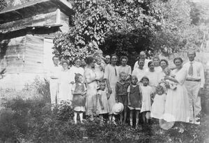 Missionaries from Dong Bei on holiday in the 1920s