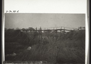 Bridge over the Kunkumbu near Sasane Mangu