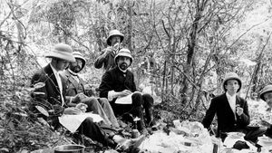 Missionaries at a picnic in the NIlgiri hills. Missionary Friedrich Schad, number four from the