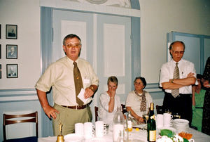 Reception i anledning af Danmissions fødsel, 1.1.2000. På billedet ses stående fra venstre: Harald Nielsen og Jørgen Nørgaard Pedersen