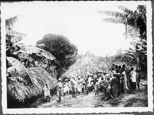 Missionary Guth during an evangelization, Pare, Tanzania, ca.1927-1938