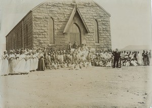 People gathered in the front of the Hermon chapel