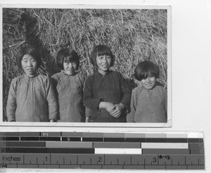 Four orphan girls at Erbadan, China, 1940