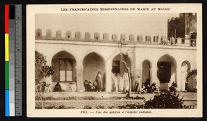 Women outside a hospital, Morocco, ca.1920-1940