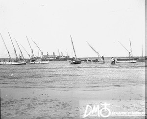 Embarkation of missionaries, Maputo, Mozambique, ca. 1896-1911