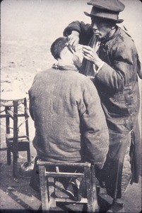 A street barber, Shanghai, Shanghai Shi, China, ca.1900-1919