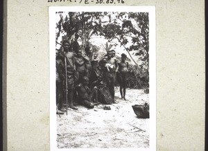 Cannibals in the market in Mendig (Bamingi)