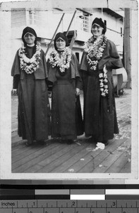 Maryknoll Sisters travel to Hong Kong, Honolulu, Hawaii, August 15, 1934