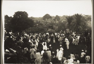 Fumban - the arrival of the band