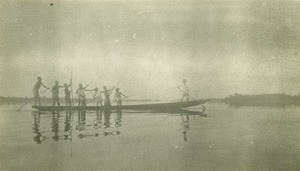 Pirogue on the Ogooue river, in Gabon