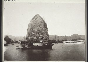 Chinese junk near Canton