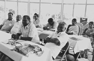 Fra Konferencen i Mahabalipuram, Tamil Nadu, 4. november,1983. Man genkender præsterne Rev. Moses Samuel og Rev. K. Satiyachellan, ALC, der begge har været i Danmark