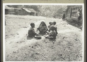 Children playing in Koto Barombi