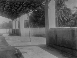 Det Danske Missionsselskabs Hus, Rundalls Road, Vepery, Madras/Chennai, 1916? Verandaen rundt om overetagen