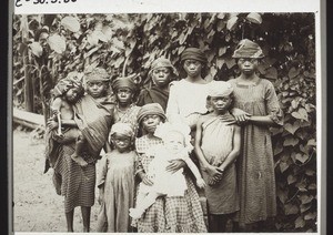 Children living with Mr & Mrs Köster, Bonaku