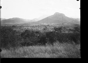 Landscape near Shilouvane, South Africa, ca. 1901-1907