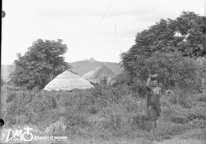 African woman carrying a pot on her head, Elim, Limpopo, South Africa, ca. 1896-1911